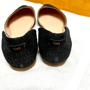 Toms size 12 black flats